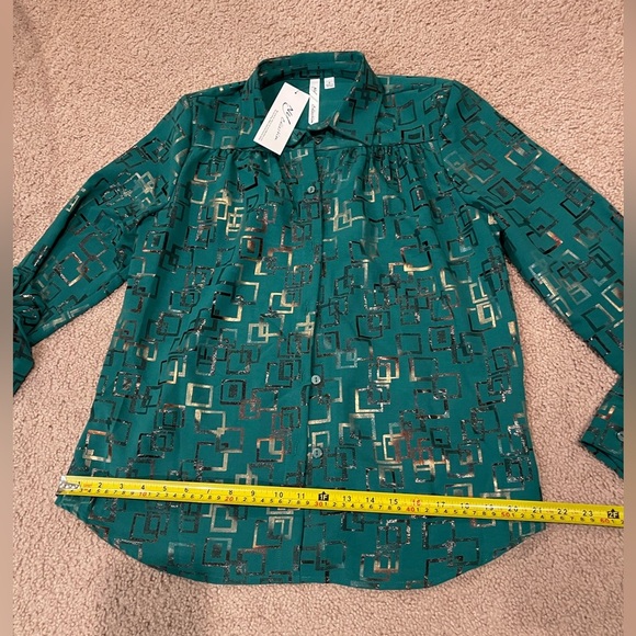 Women's NY COLLECTION Geometric Print button down long sleeve shirt - Picture 5 of 10
